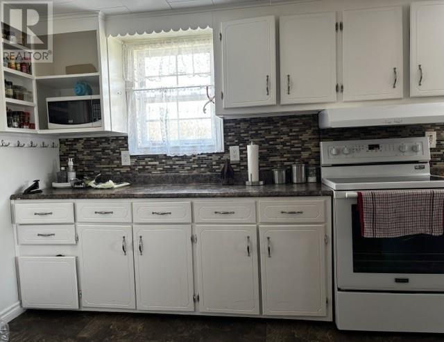 53 Main Road Property Photo 7