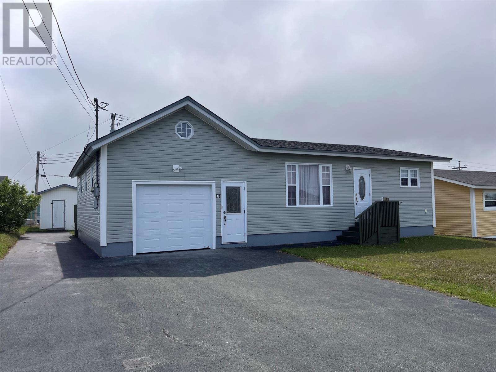 8 Evergreen Avenue Property Photo 1