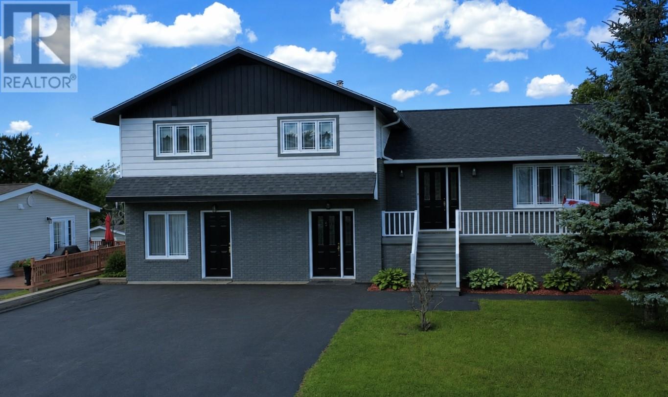 5 Elizabeth Avenue