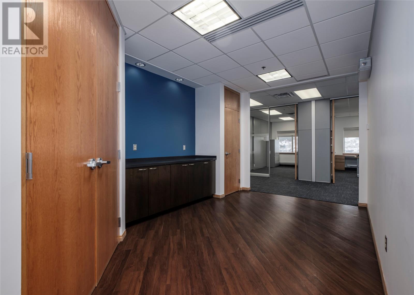 215 Water Street Property Photo 7