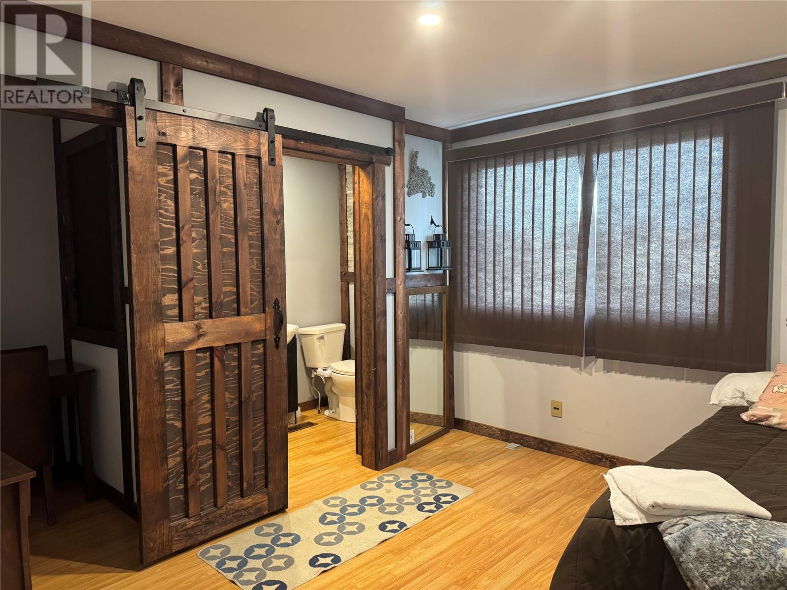 8 Cloud Drive Property Photo 16