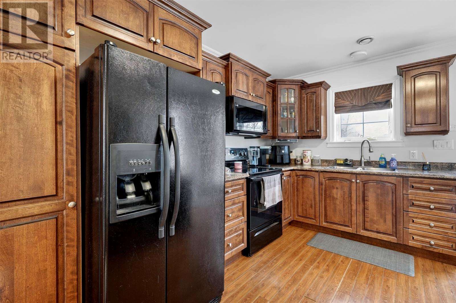 6 Rumbolts Lane Property Photo 10