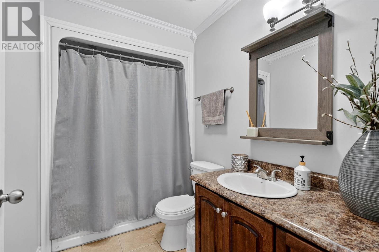 6 Rumbolts Lane Property Photo 19