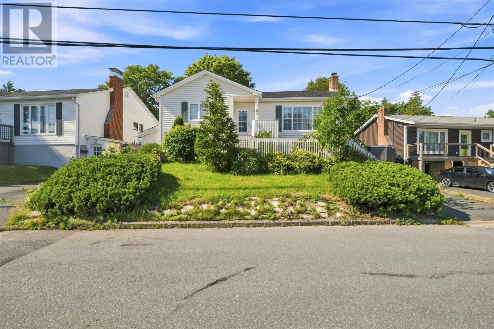 32 Penmore Drive Property Photo 1