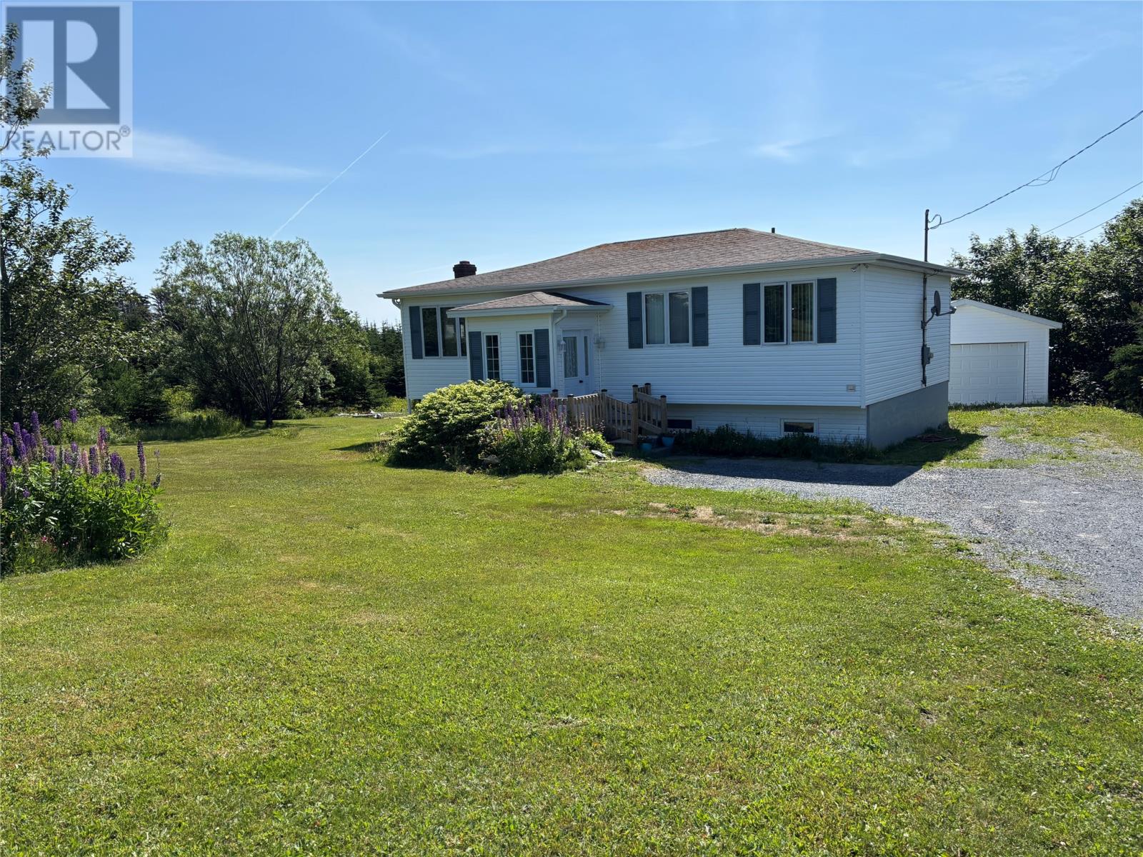 20 Main Road Property Photo 2