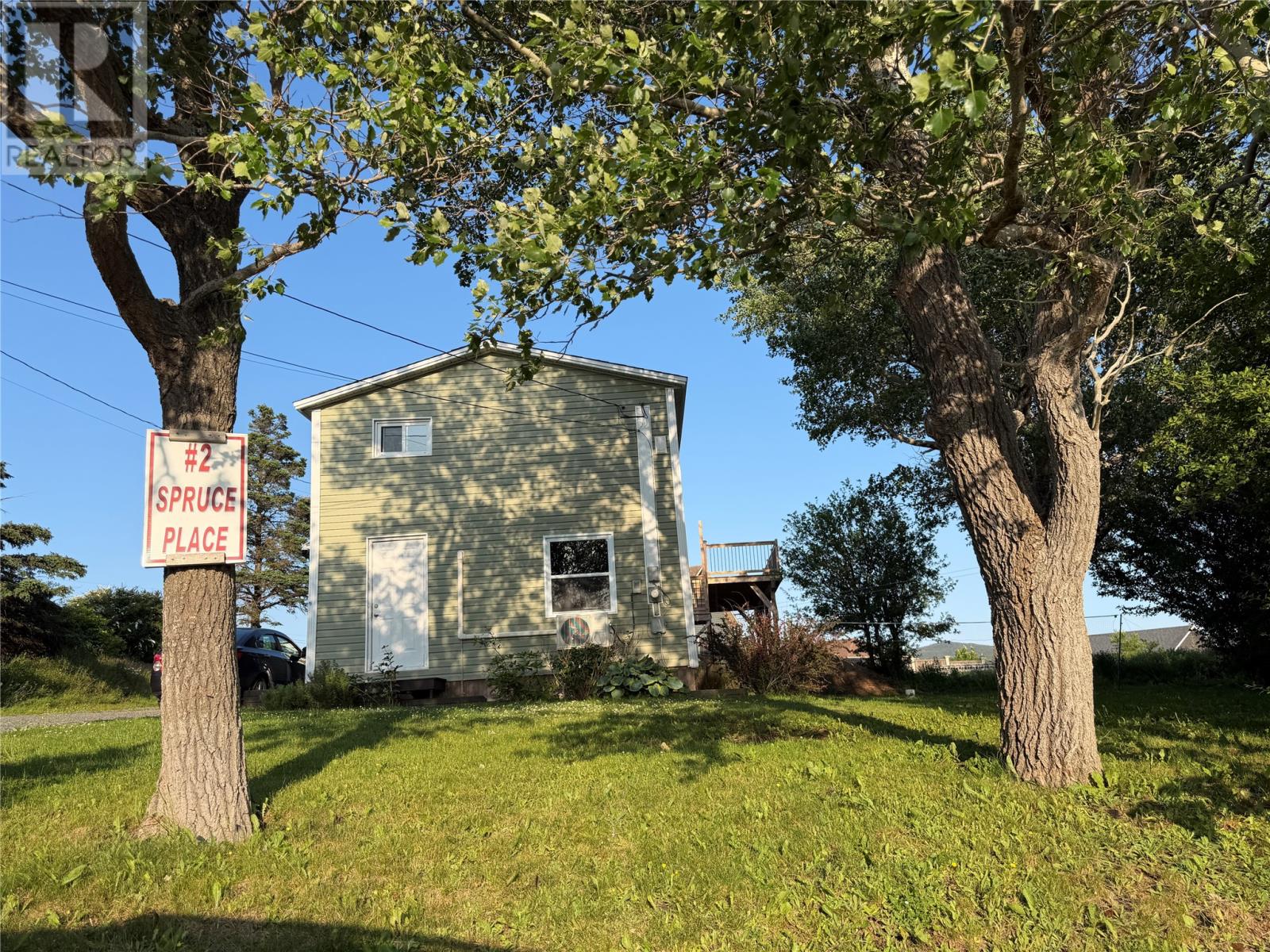 2 Spruce Place