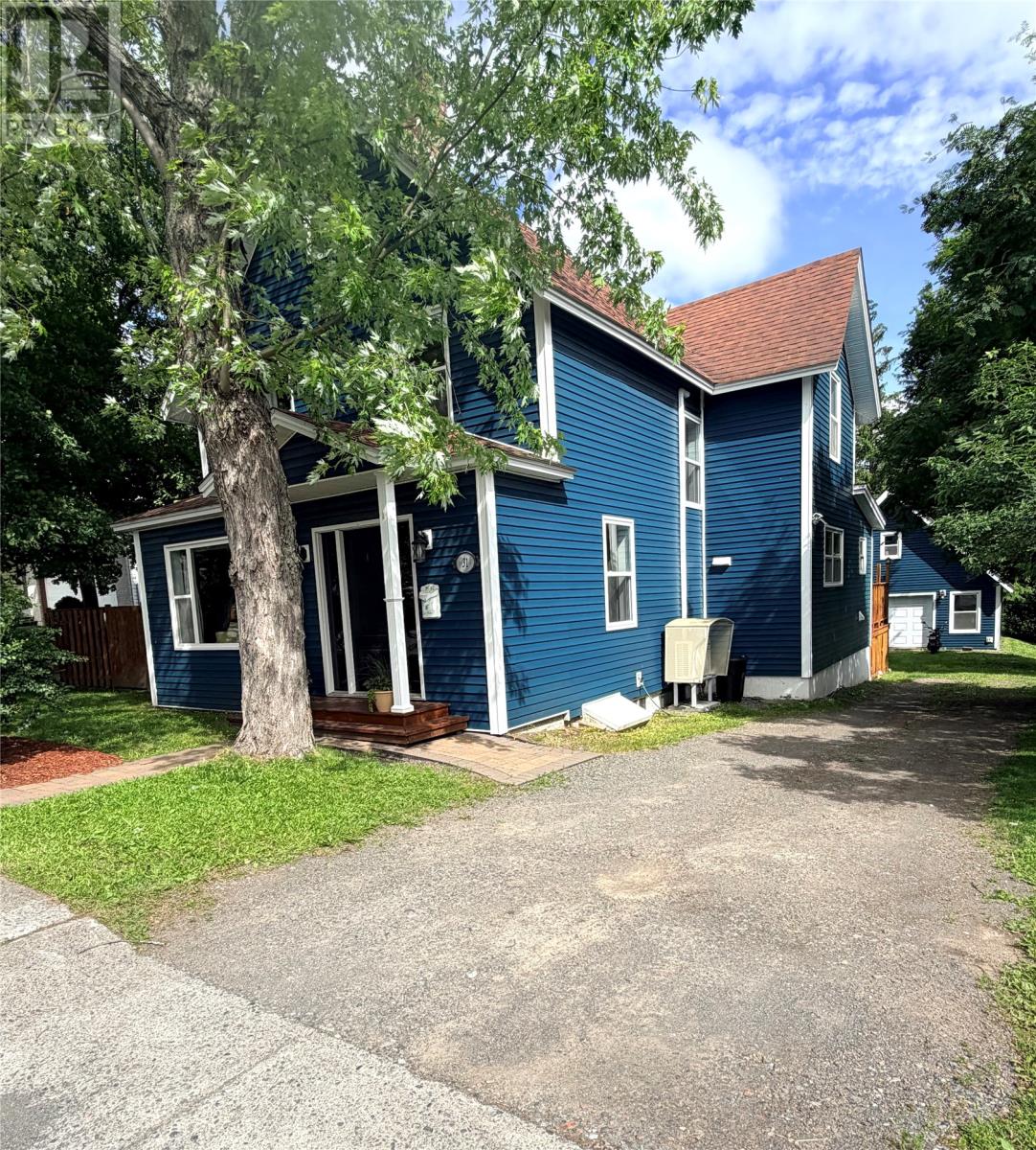 31 Carmelite Road Property Photo 1