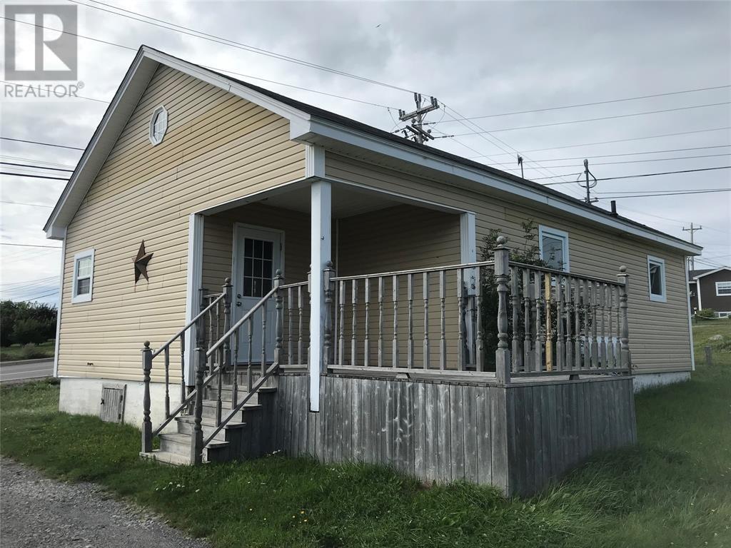 85 Confederation Drive Property Photo 1
