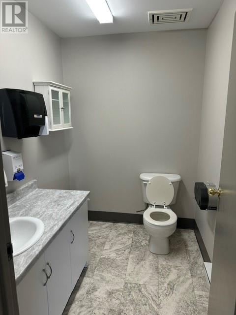 96 Clyde Avenue Property Photo 13