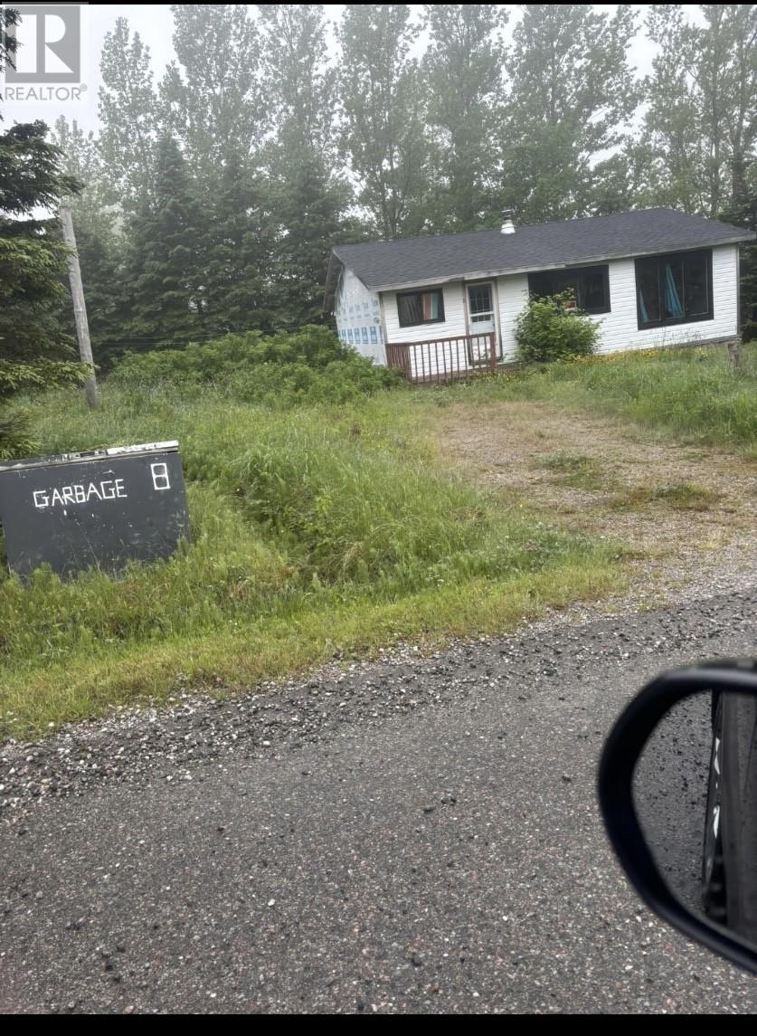 8 Courthouse Road Property Photo 1