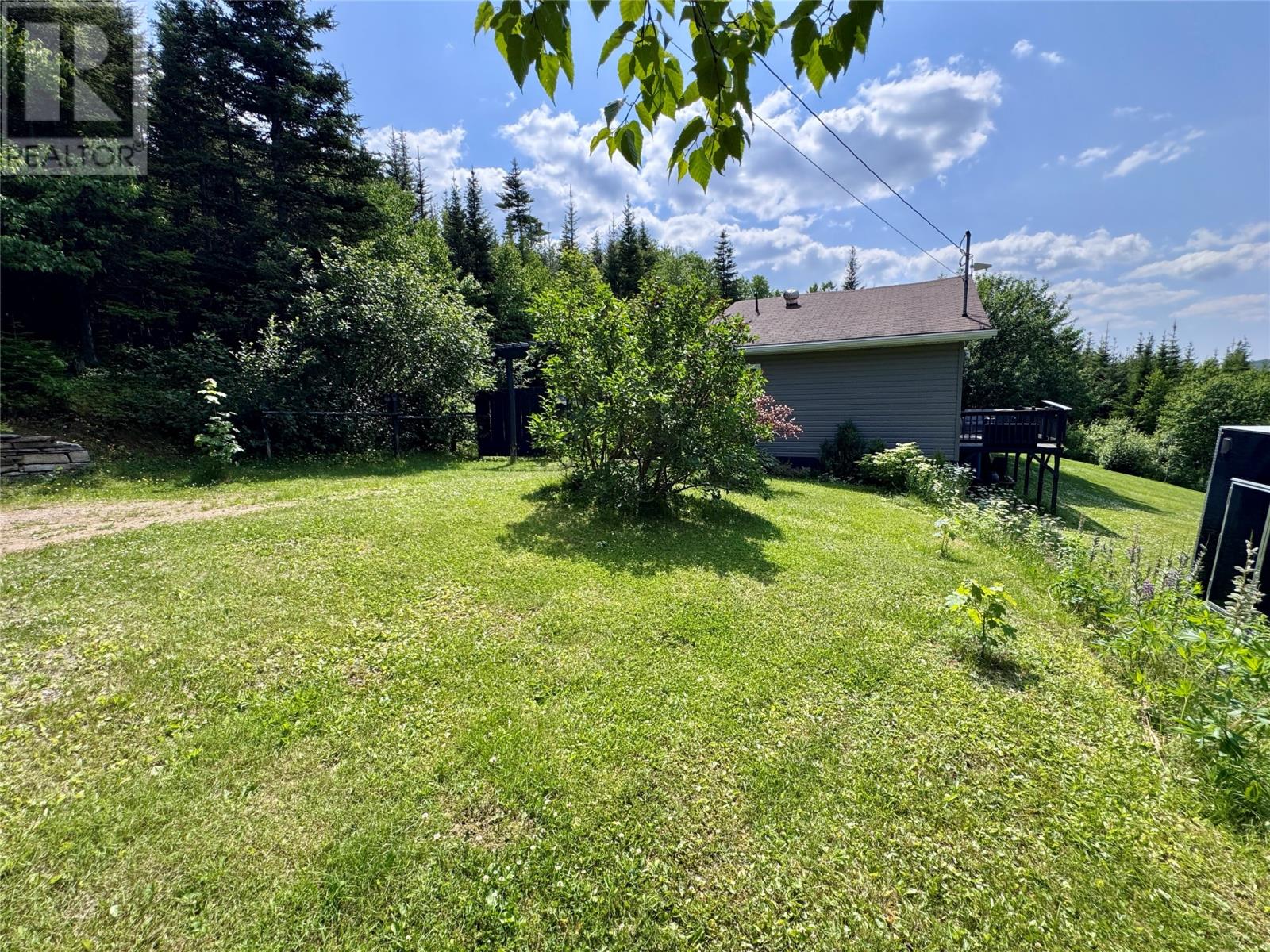 37 New Road Property Photo 8