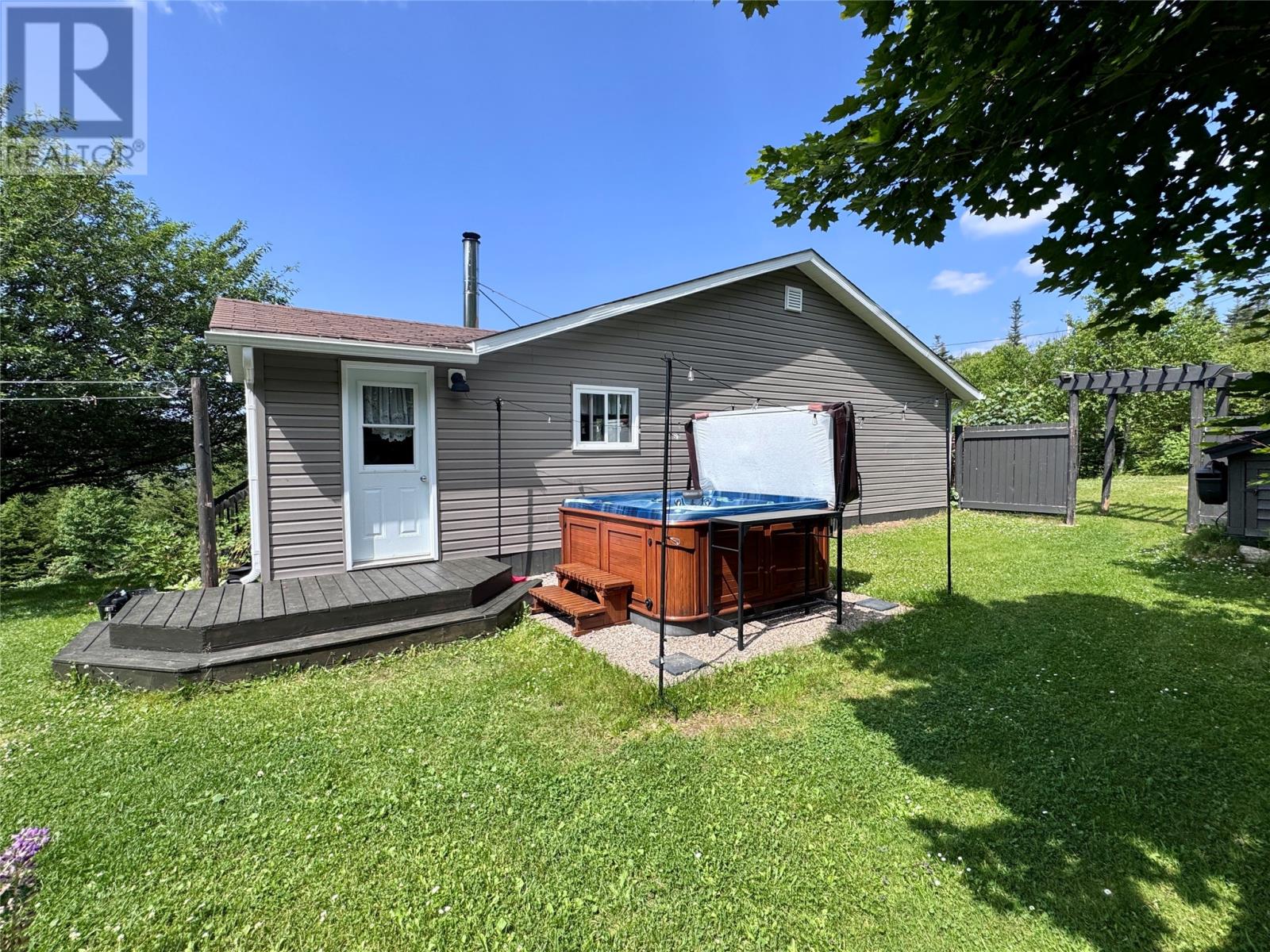 37 New Road Property Photo 10