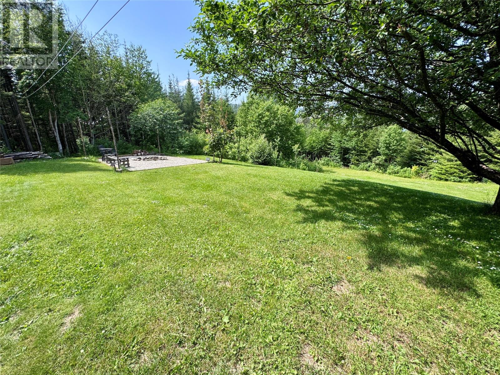 37 New Road Property Photo 11