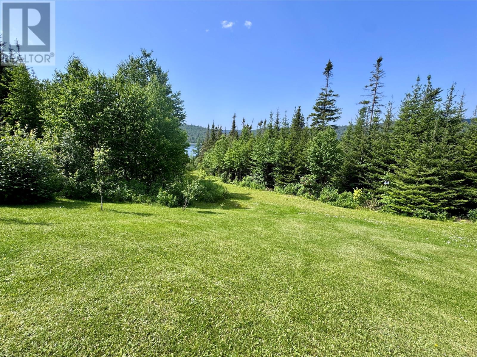 37 New Road Property Photo 14