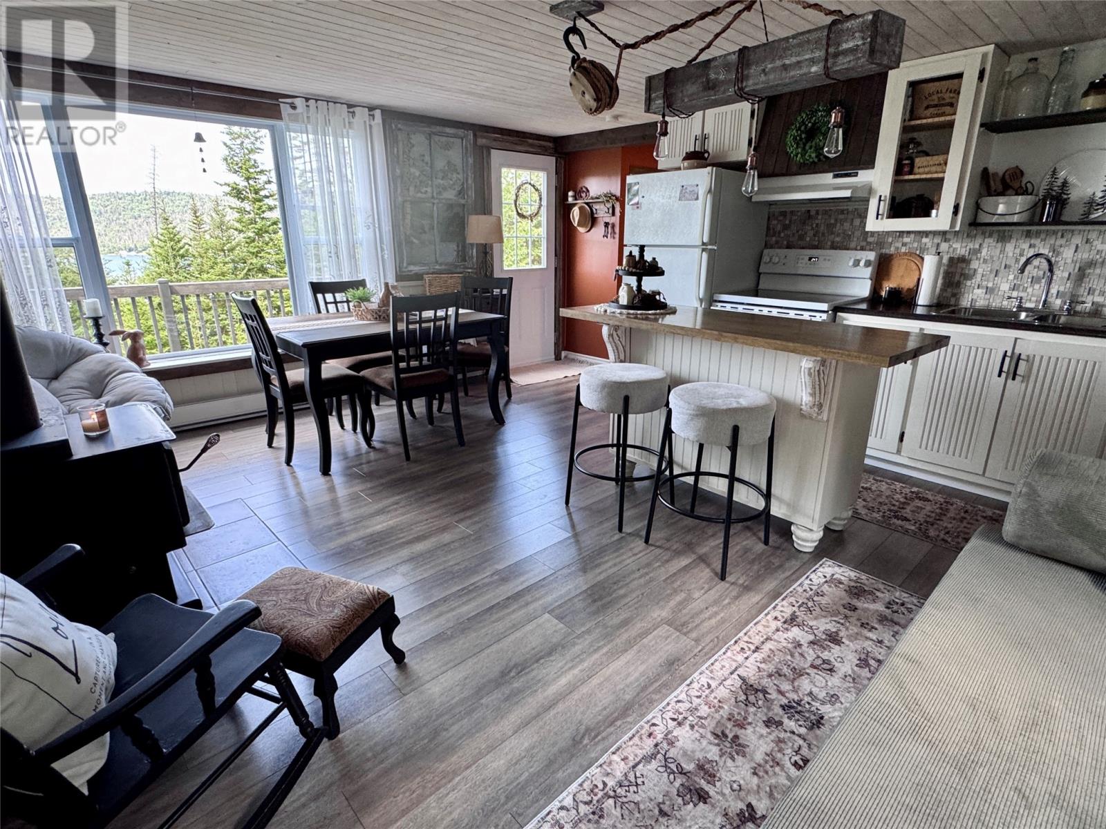 37 New Road Property Photo 20