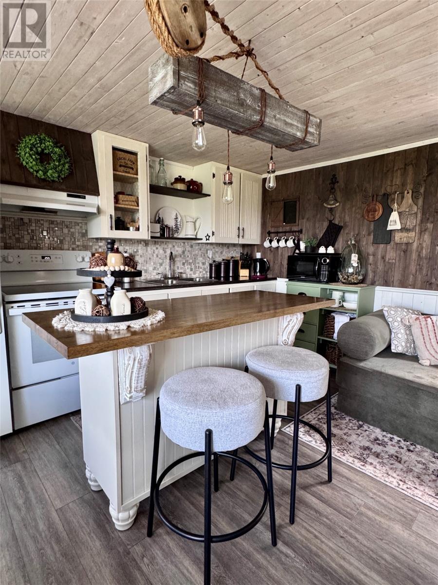 37 New Road Property Photo 28