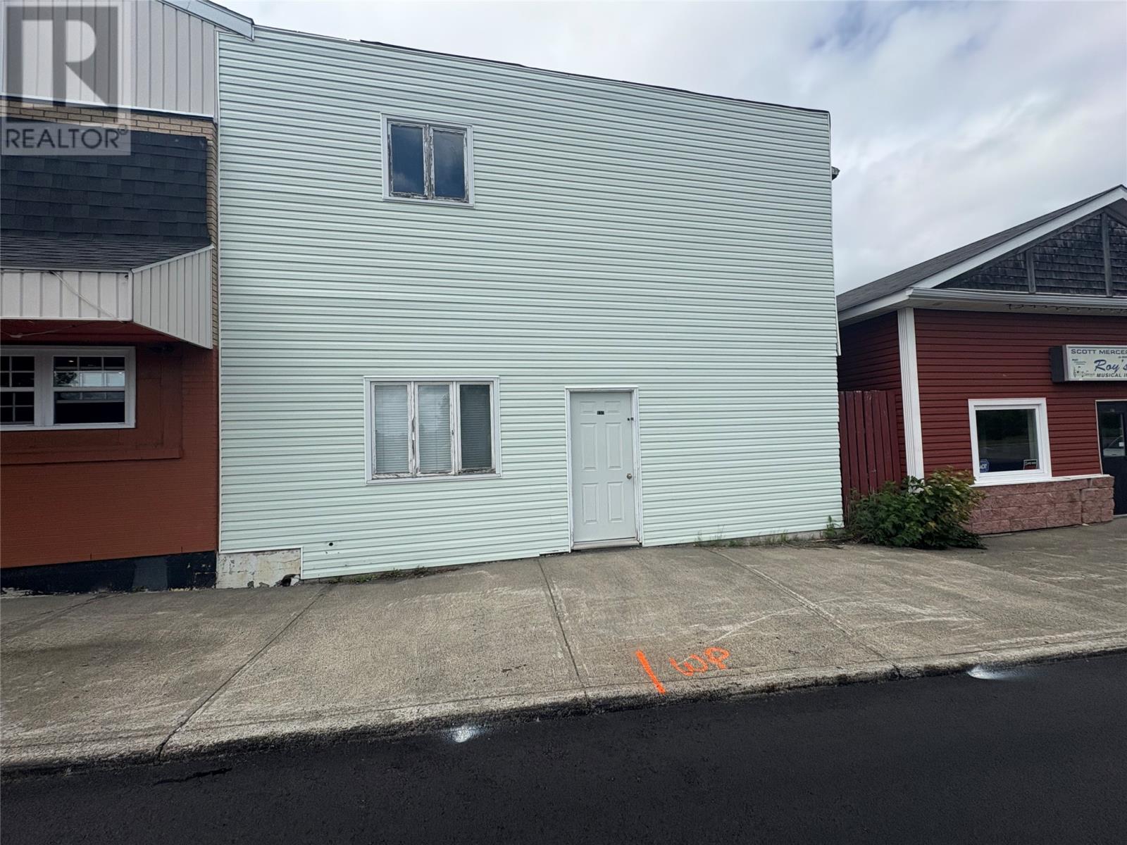 152 Main Street