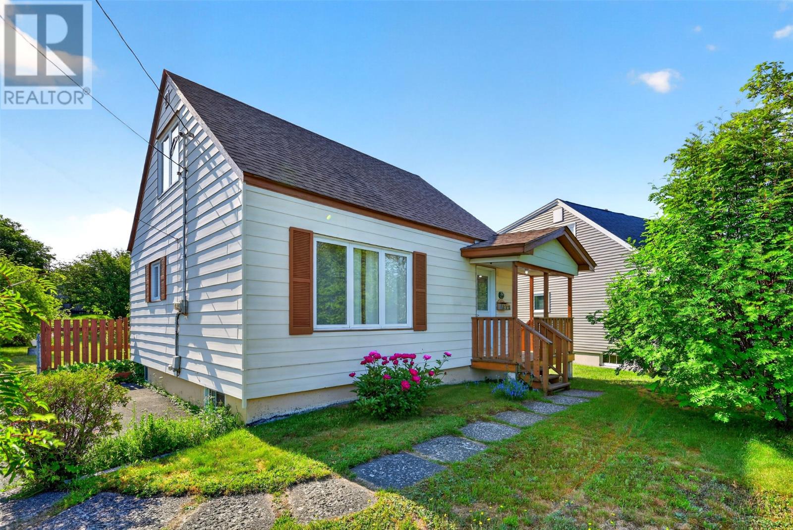 22 Tunis Court Property Photo 1