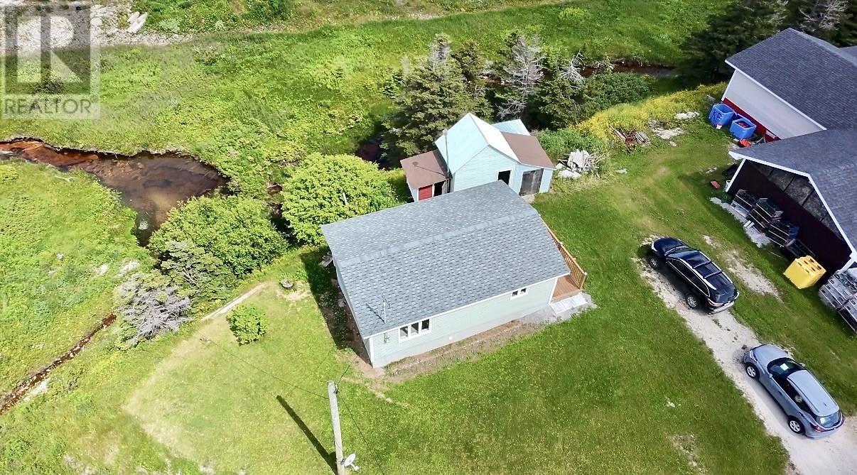 377 Main Road Property Photo 7