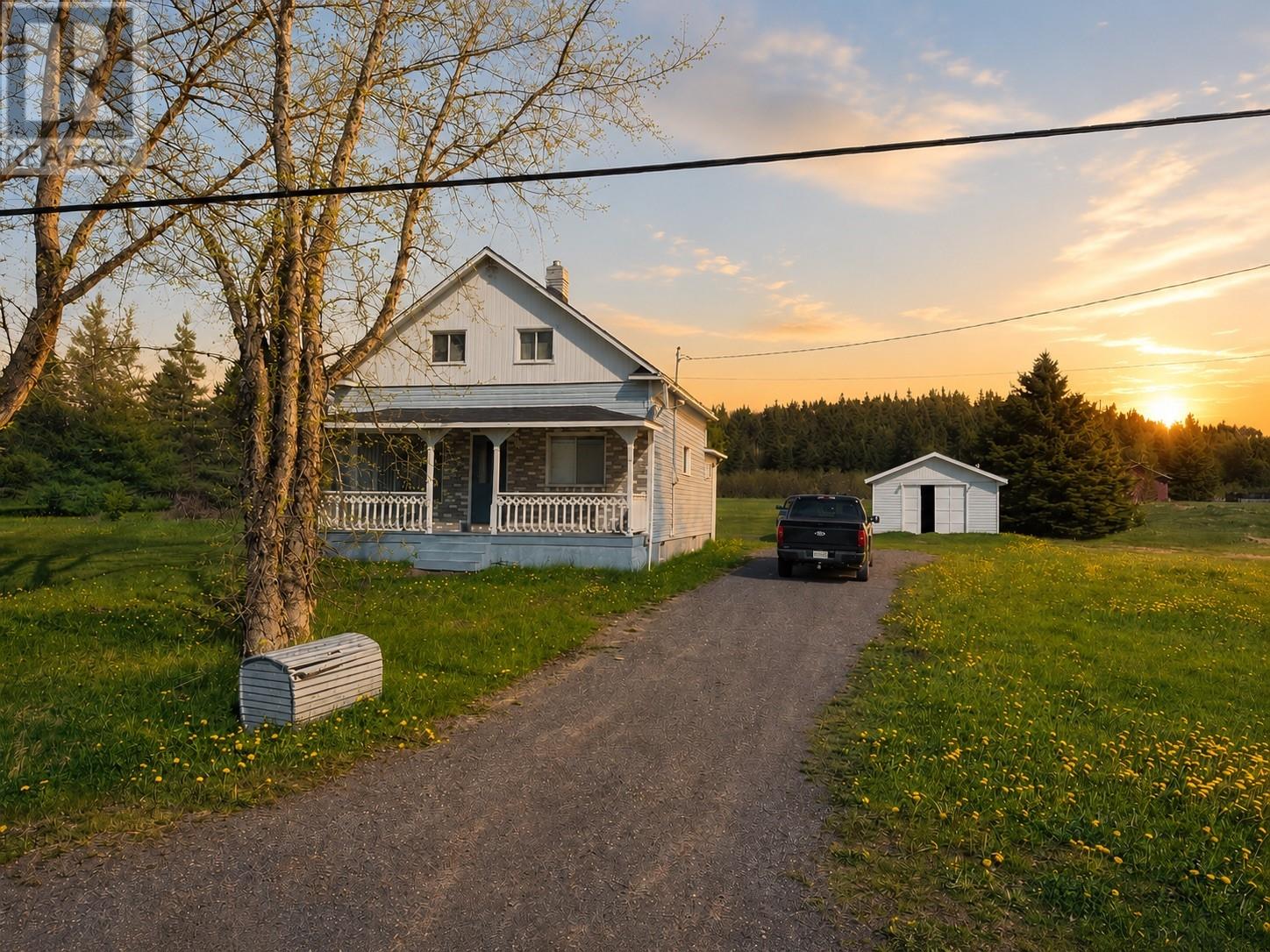 33 Main Road