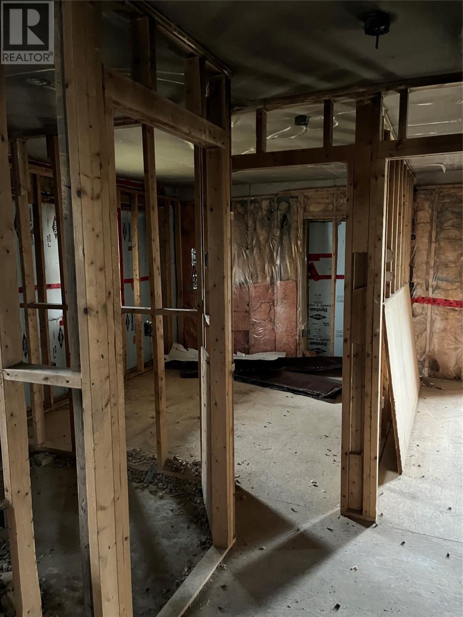 41-51 Thicket Road Property Photo 3