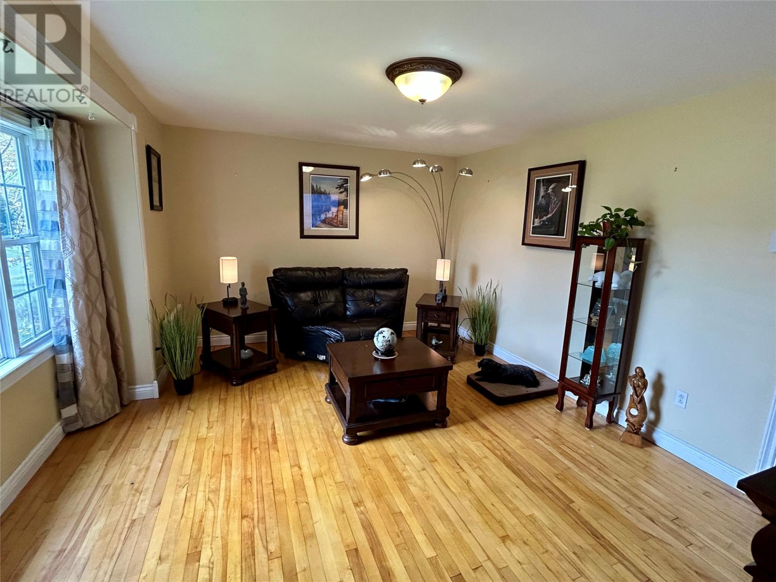 34 Graves Street Property Photo 11