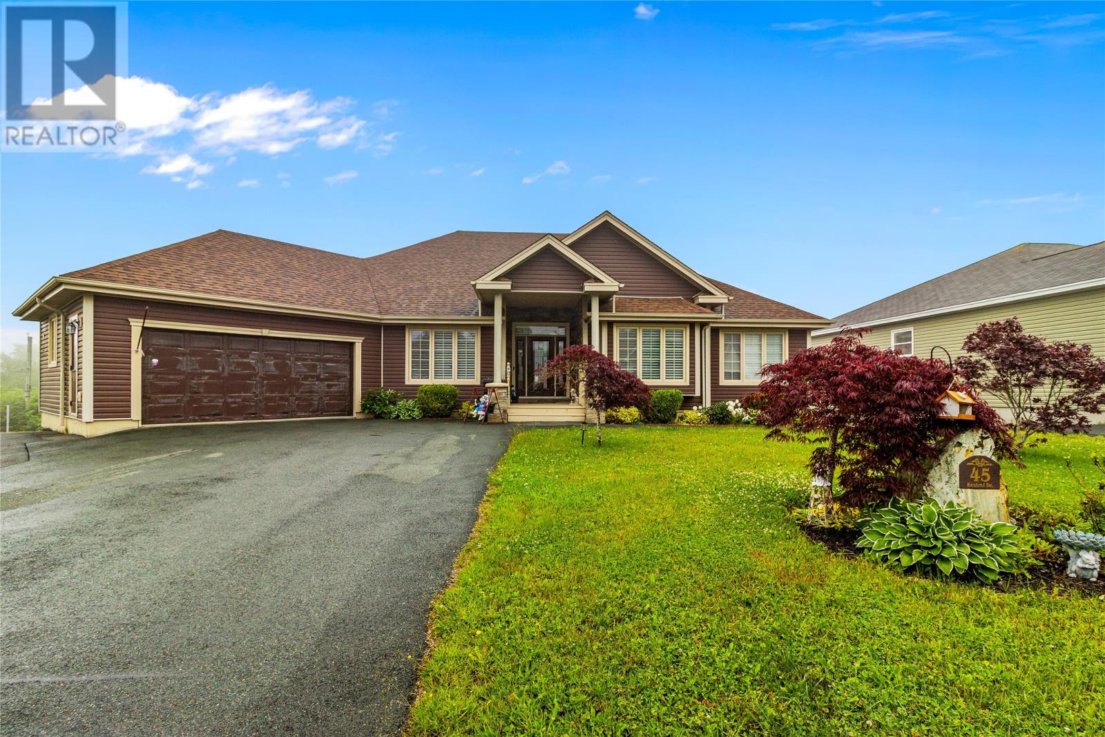45 Kestrel Drive Property Photo 1