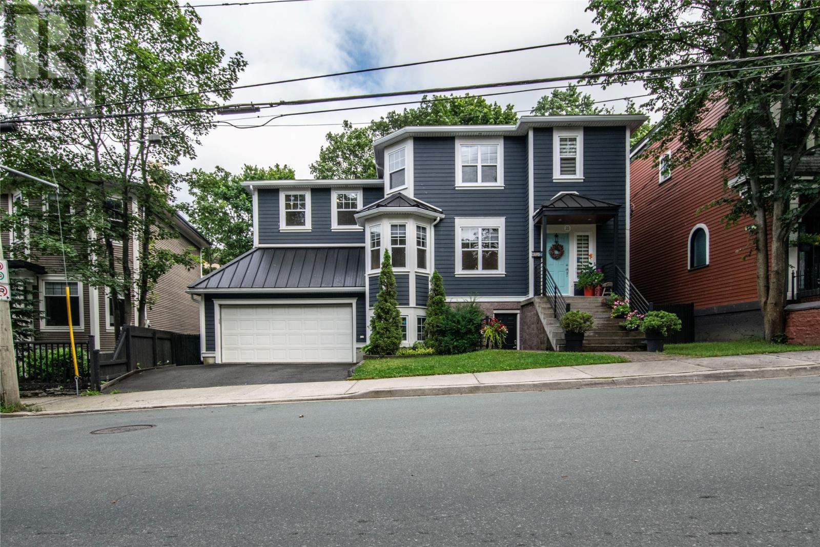 21 Topsail Road Property Photo 1