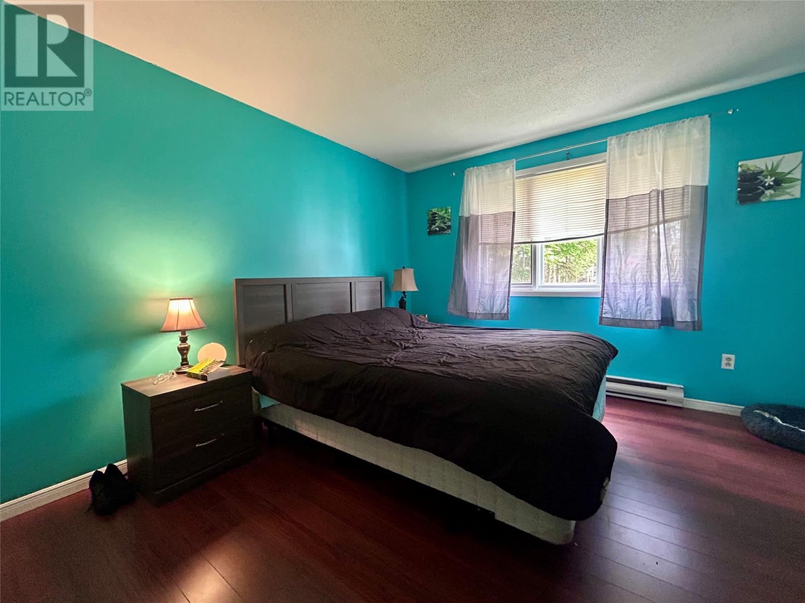 4 Elmwood Crescent Property Photo 14
