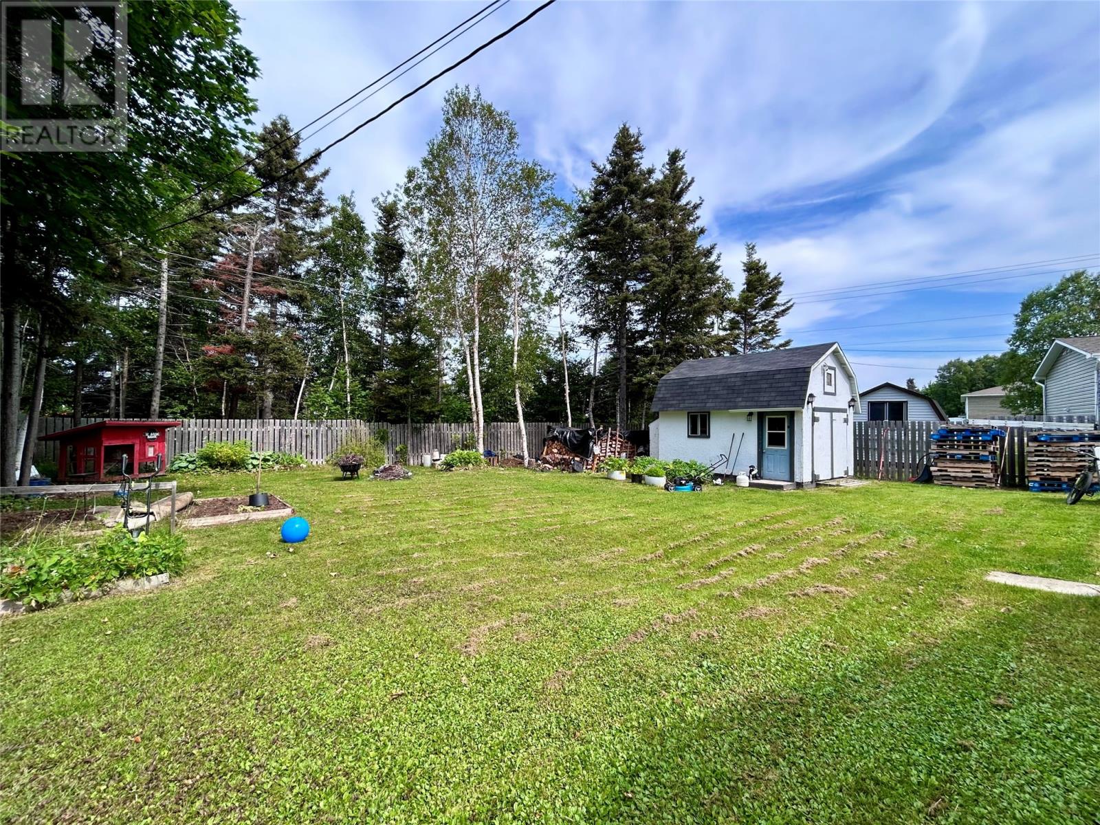 4 Elmwood Crescent Property Photo 26