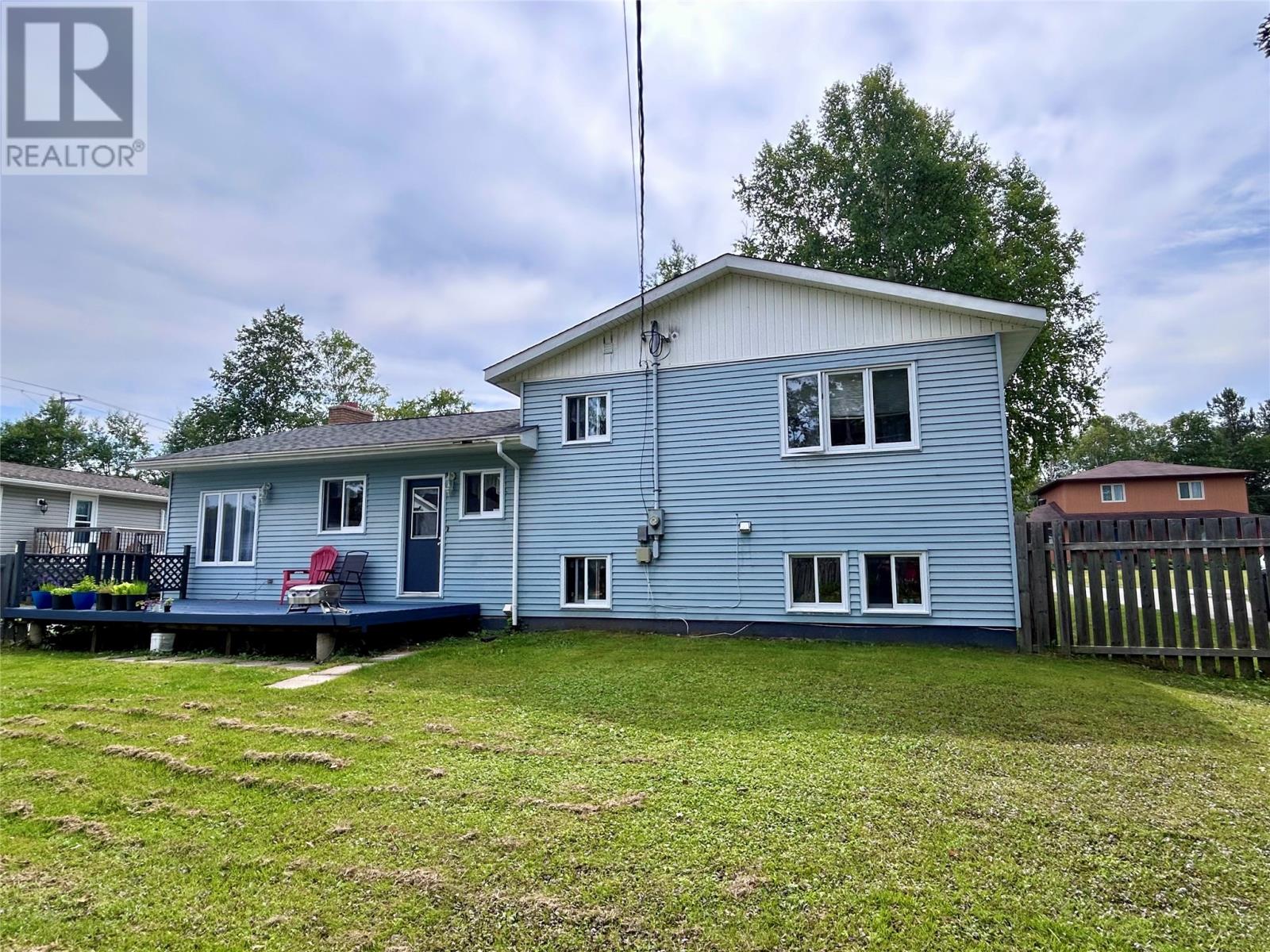 4 Elmwood Crescent Property Photo 27
