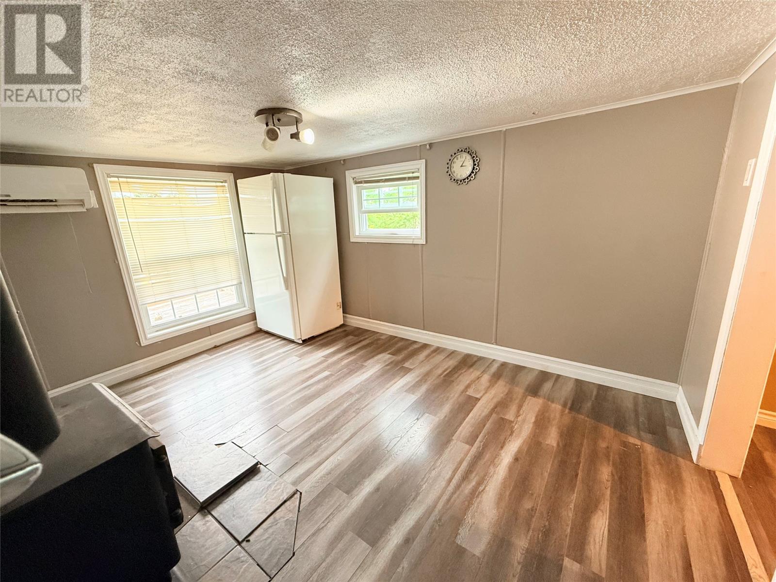 771 Harvey Street Property Photo 7