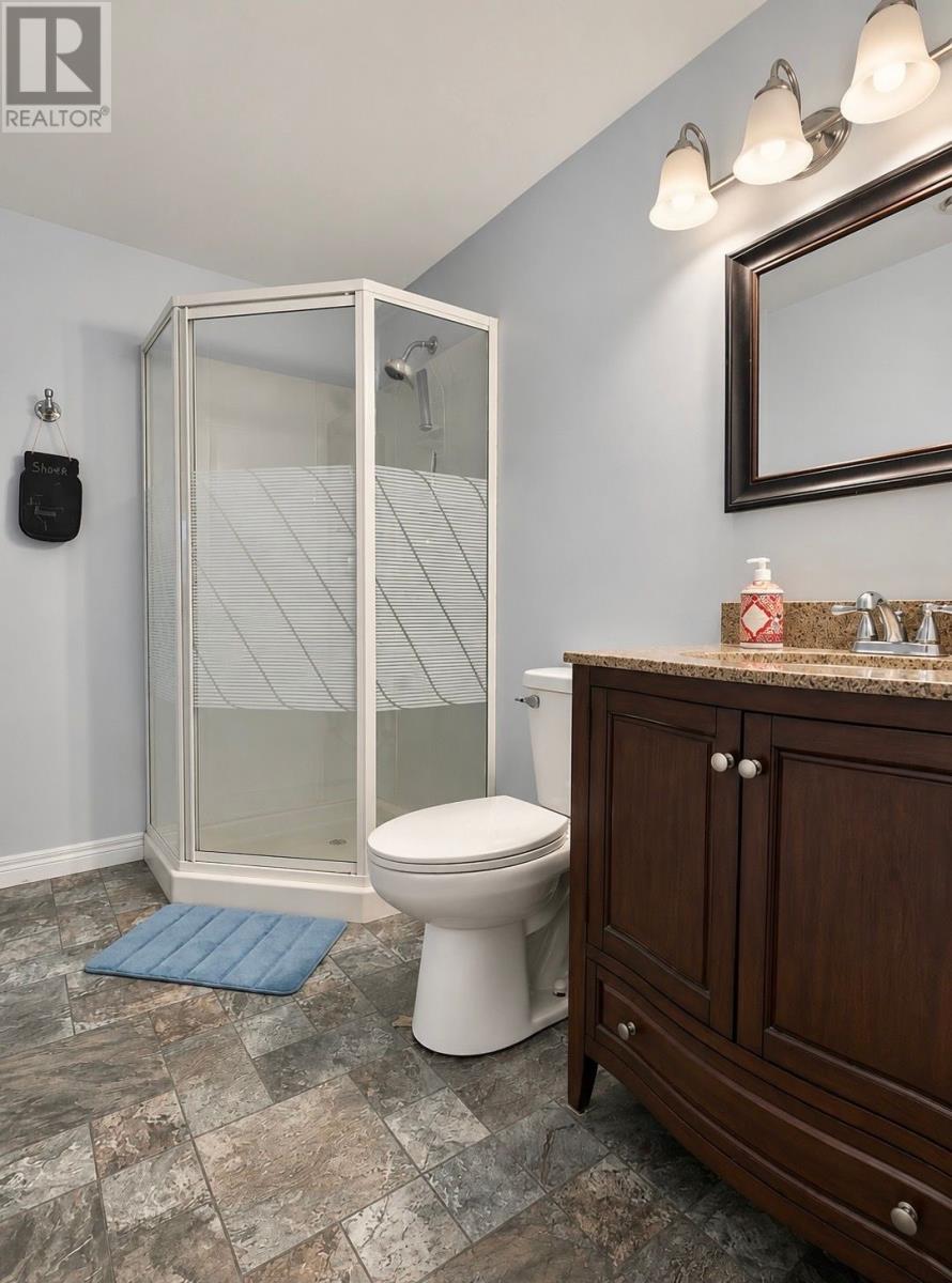 3 White Rose Place Property Photo 24