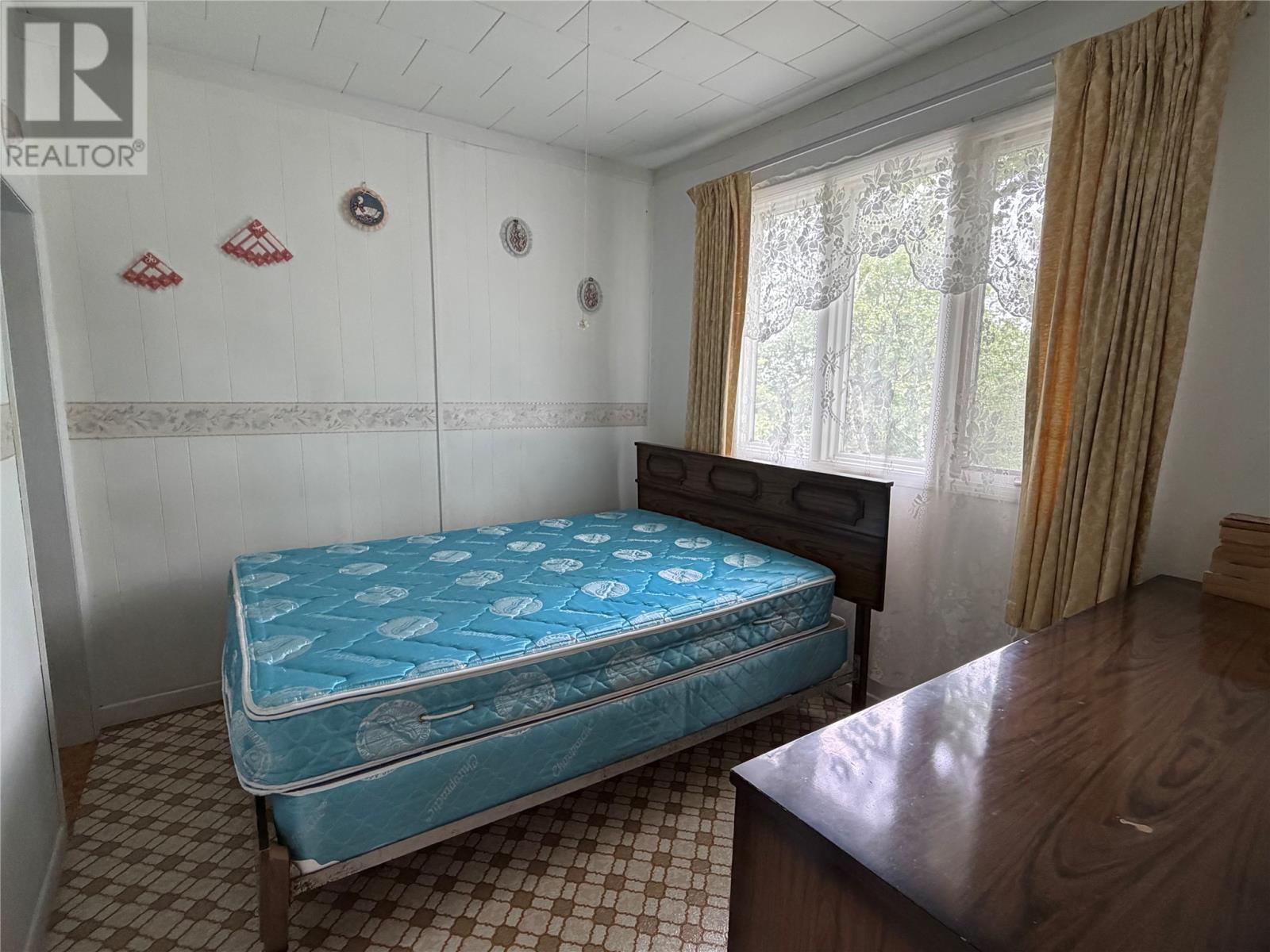 1202 Western Bay Line Property Photo 11