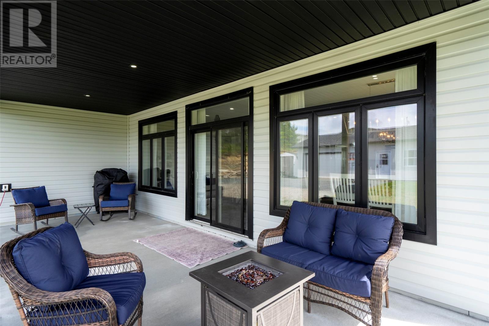 6-14a Drover's Road Property Photo 7