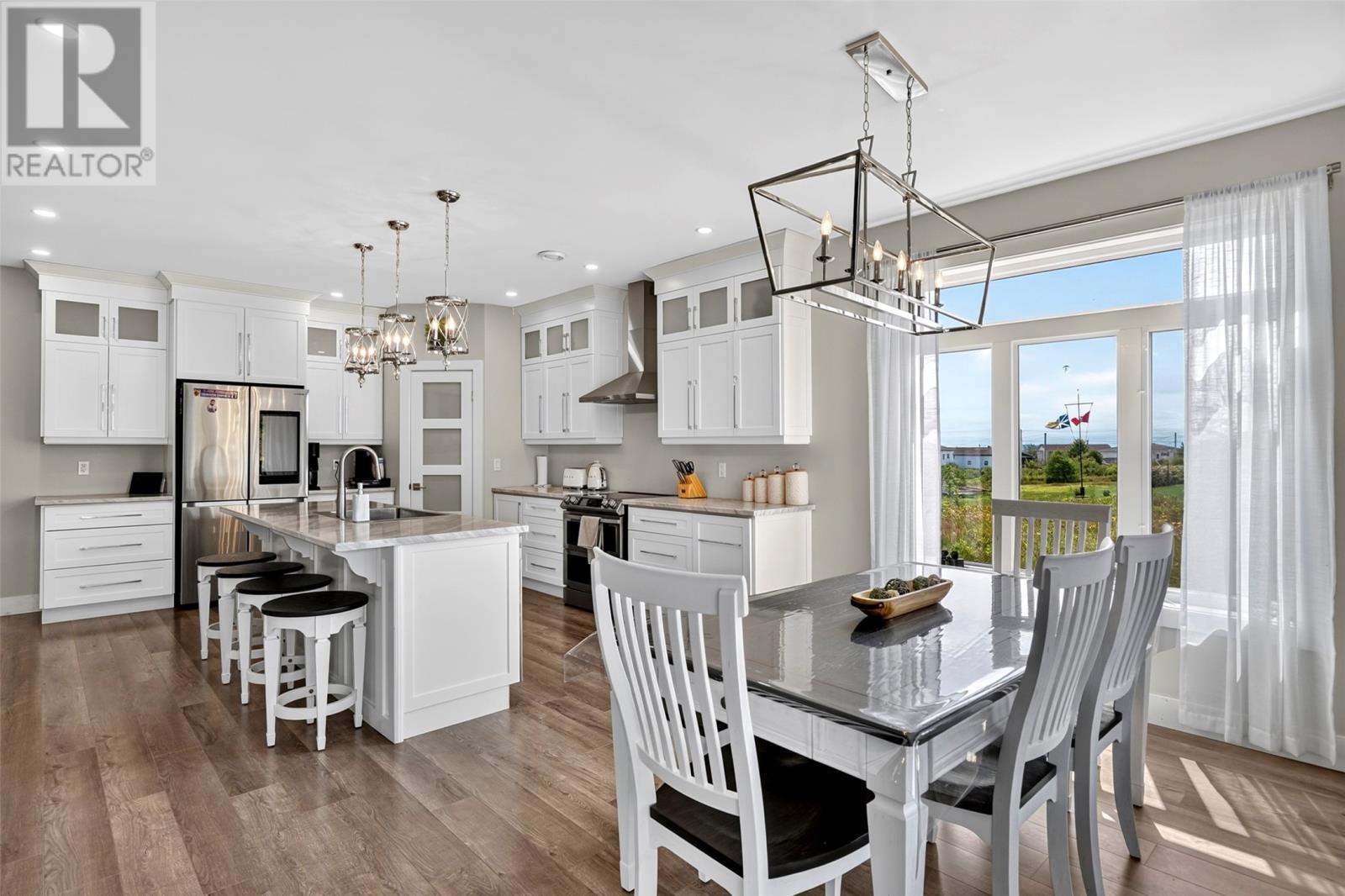 6-14a Drover's Road Property Photo 14