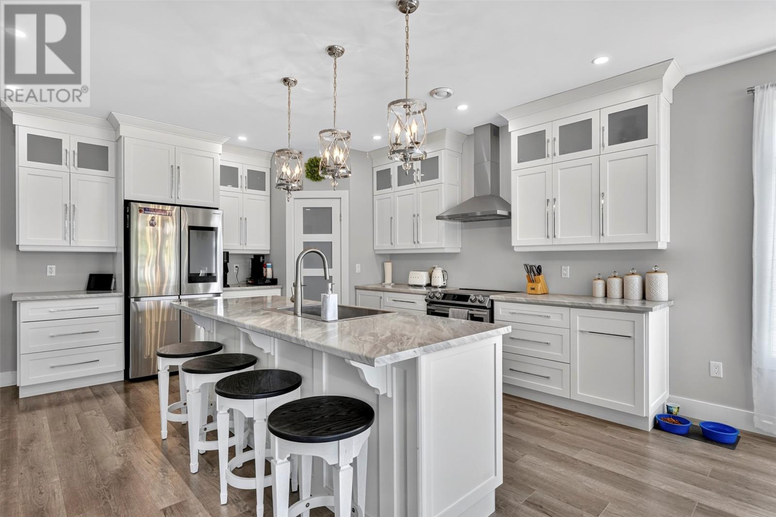 6-14a Drover's Road Property Photo 19