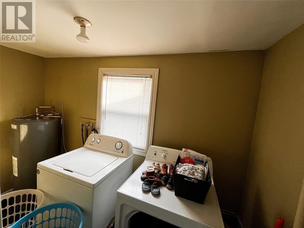 1591 Topsail Road Property Photo 17