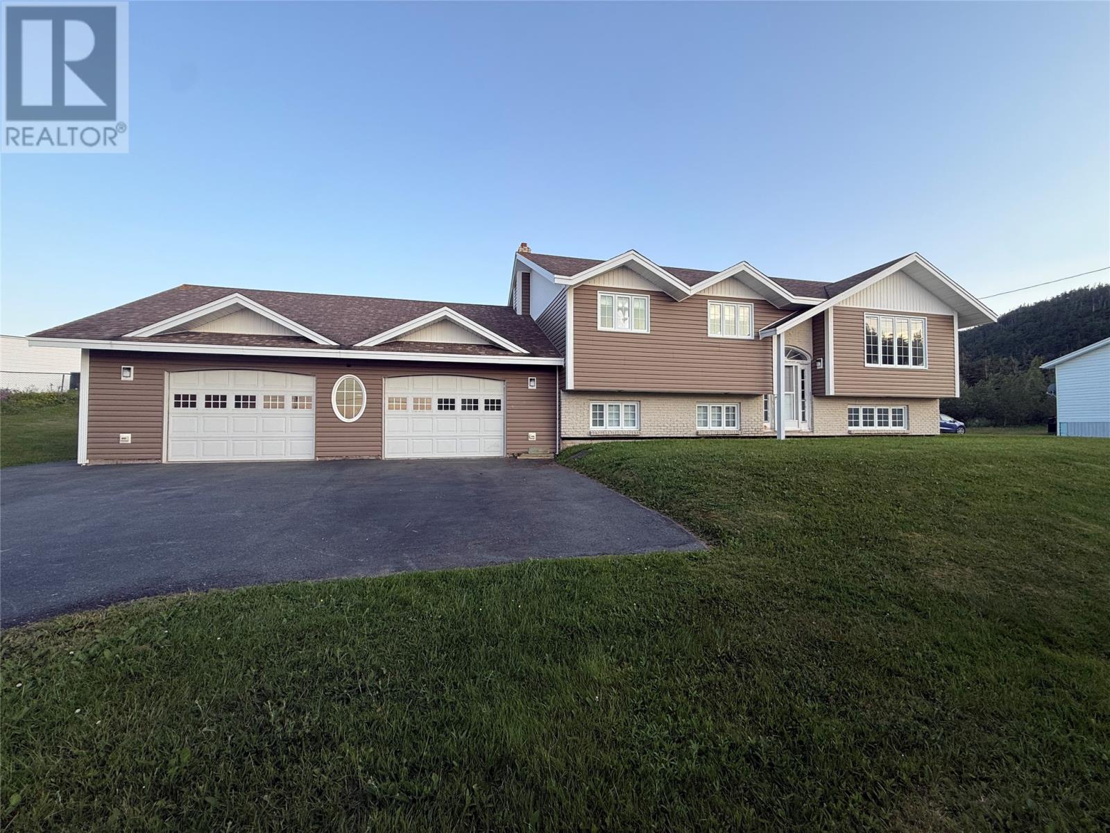 69a Bayview Drive Property Photo 1