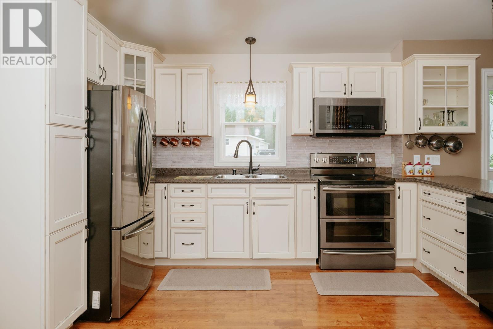58 Byrd Avenue Property Photo 2