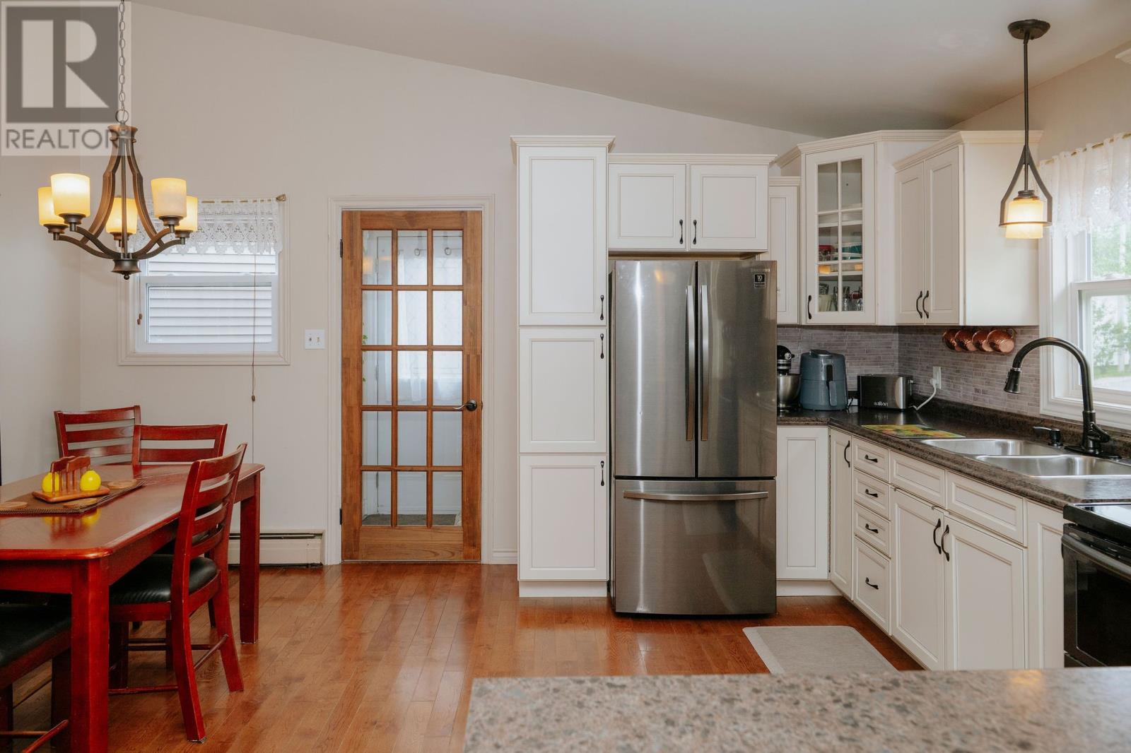 58 Byrd Avenue Property Photo 10