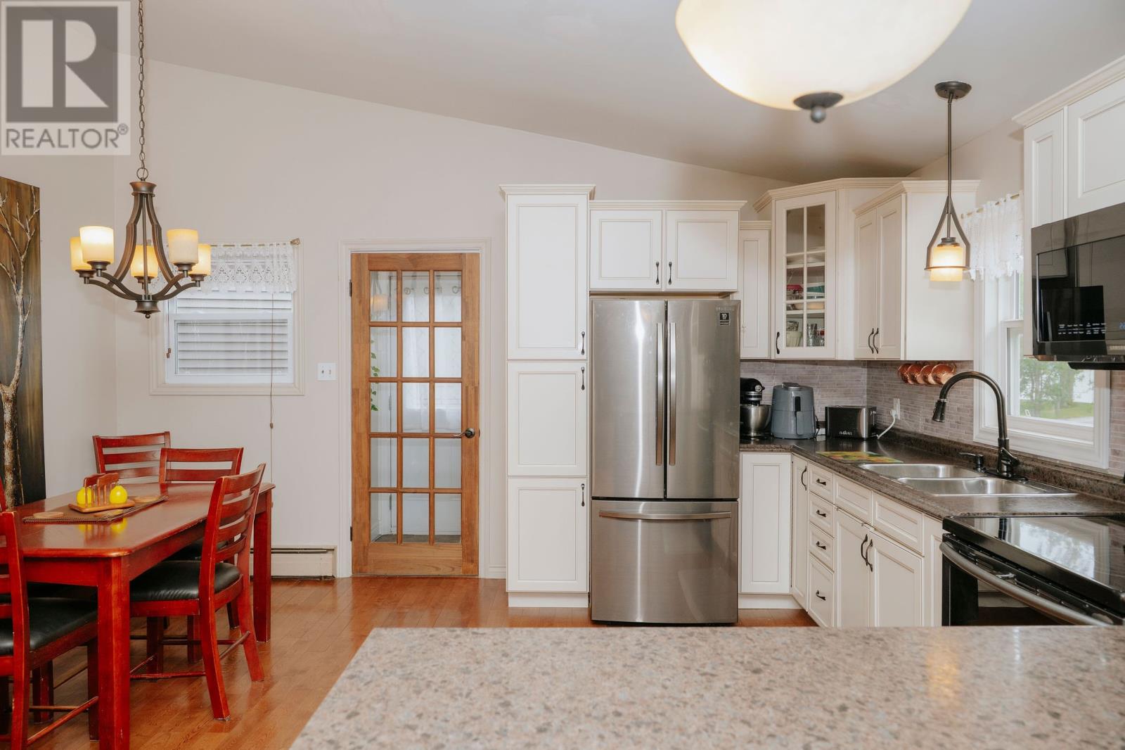 58 Byrd Avenue Property Photo 14
