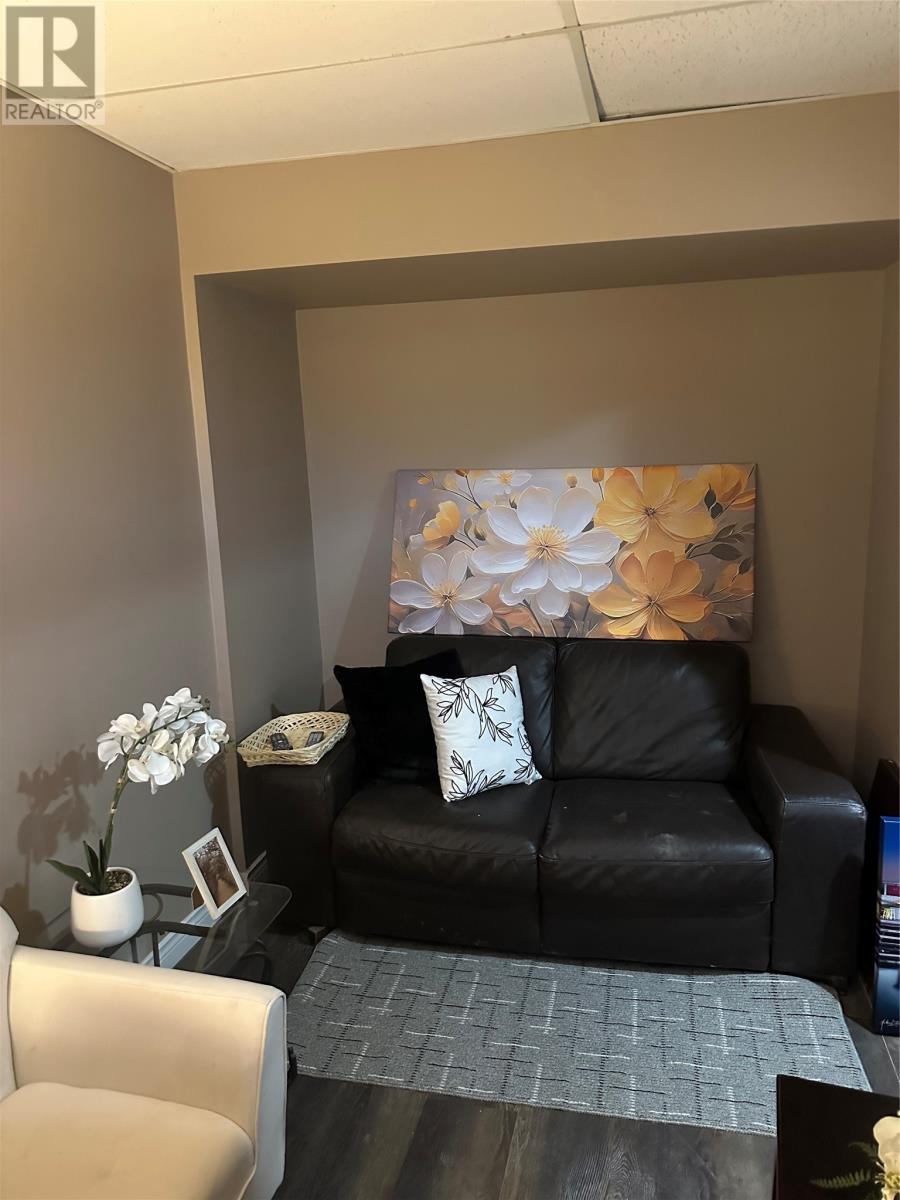 12 Blatch Avenue Property Photo 8