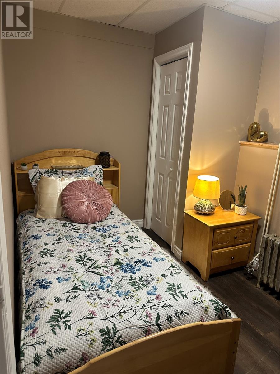 12 Blatch Avenue Property Photo 9
