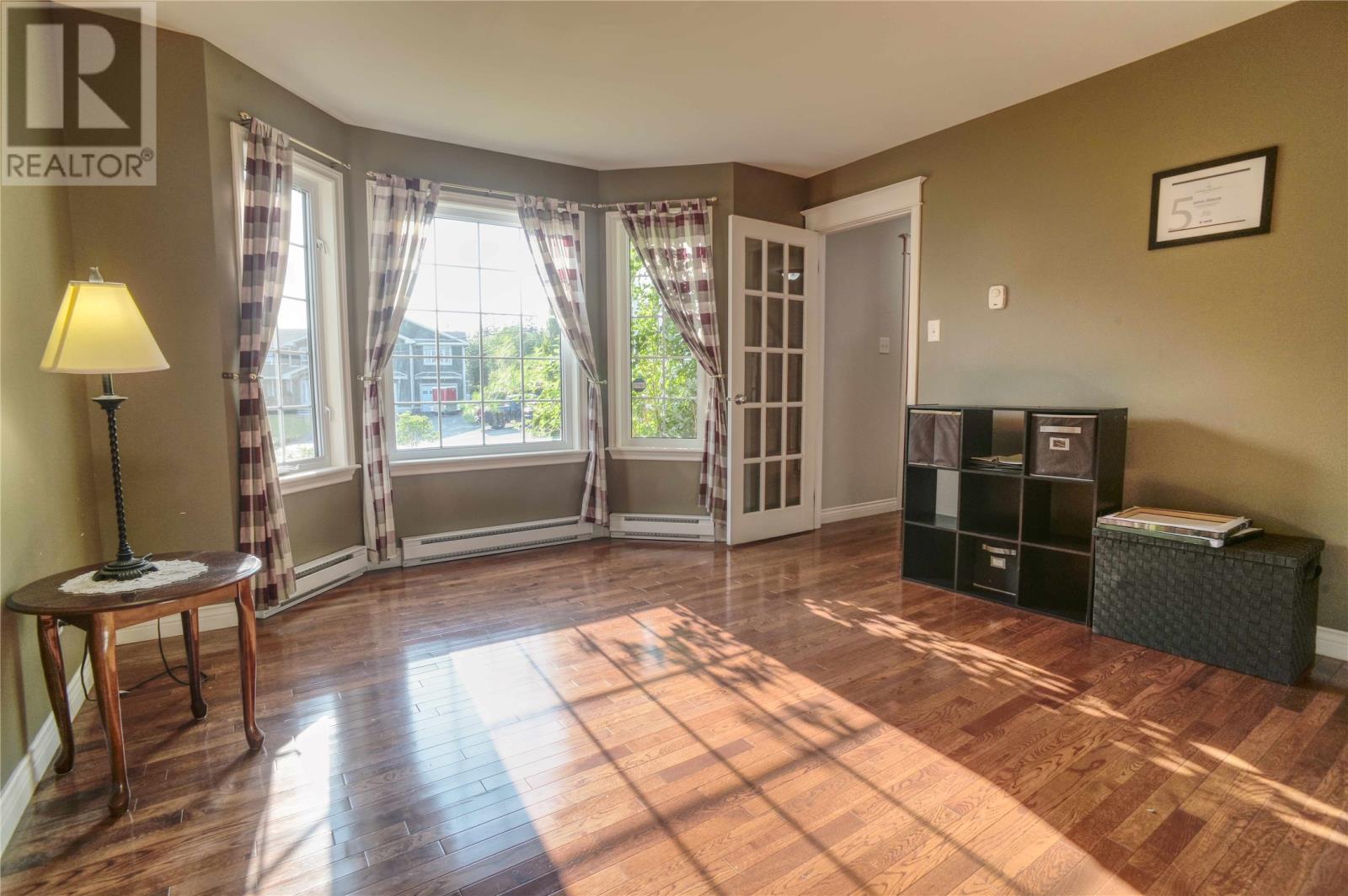 32 Abbotts Road Property Photo 14