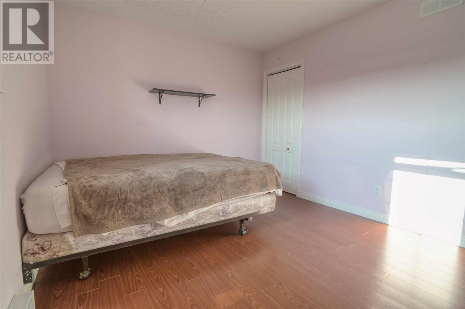 32 Abbotts Road Property Photo 25