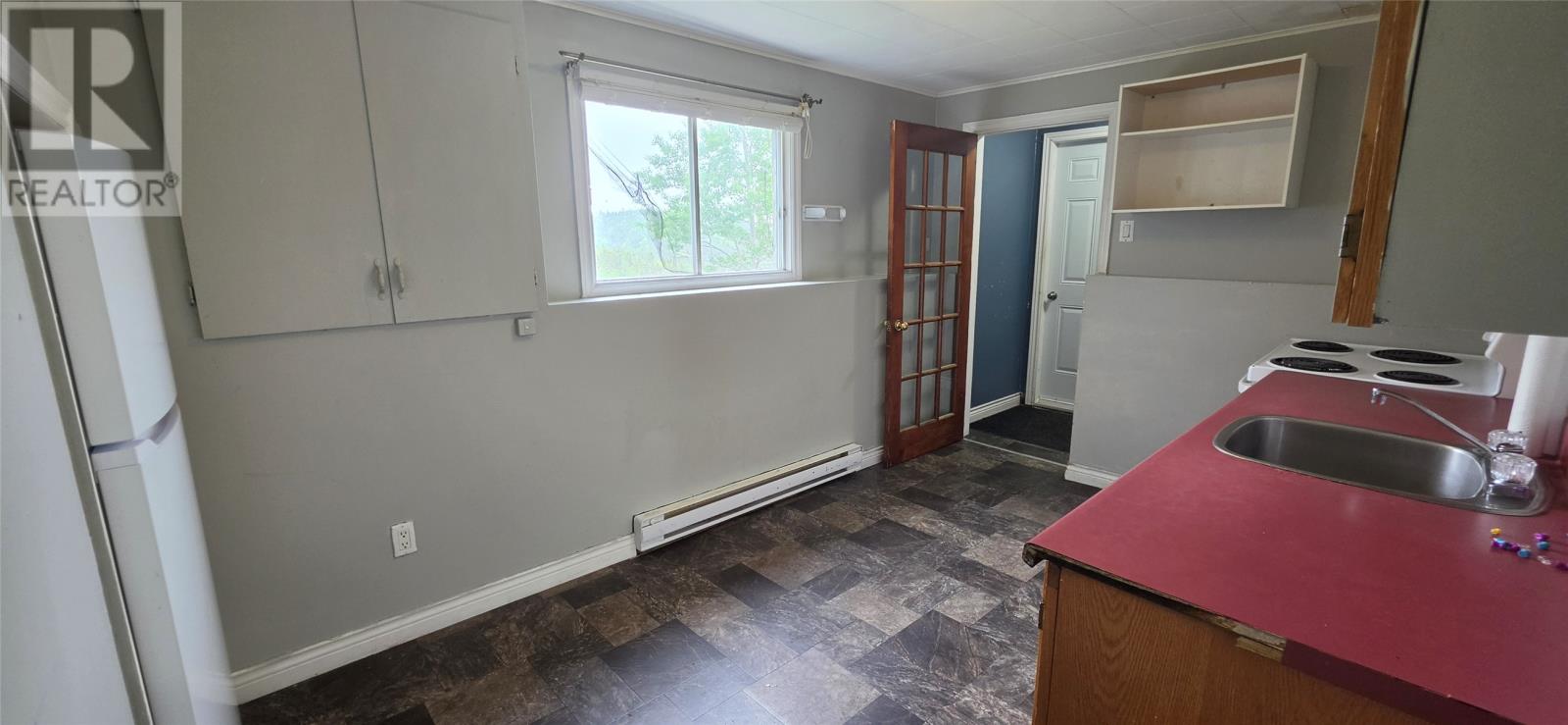 10 Atlantic Street Property Photo 26