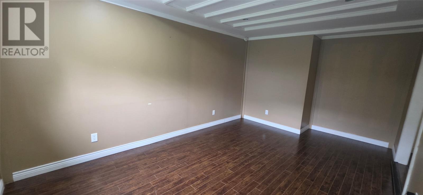 10 Atlantic Street Property Photo 28