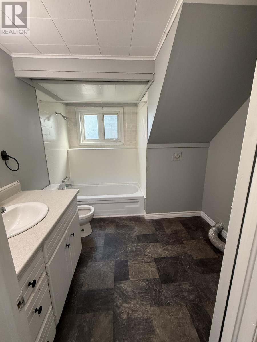10 Atlantic Street Property Photo 31
