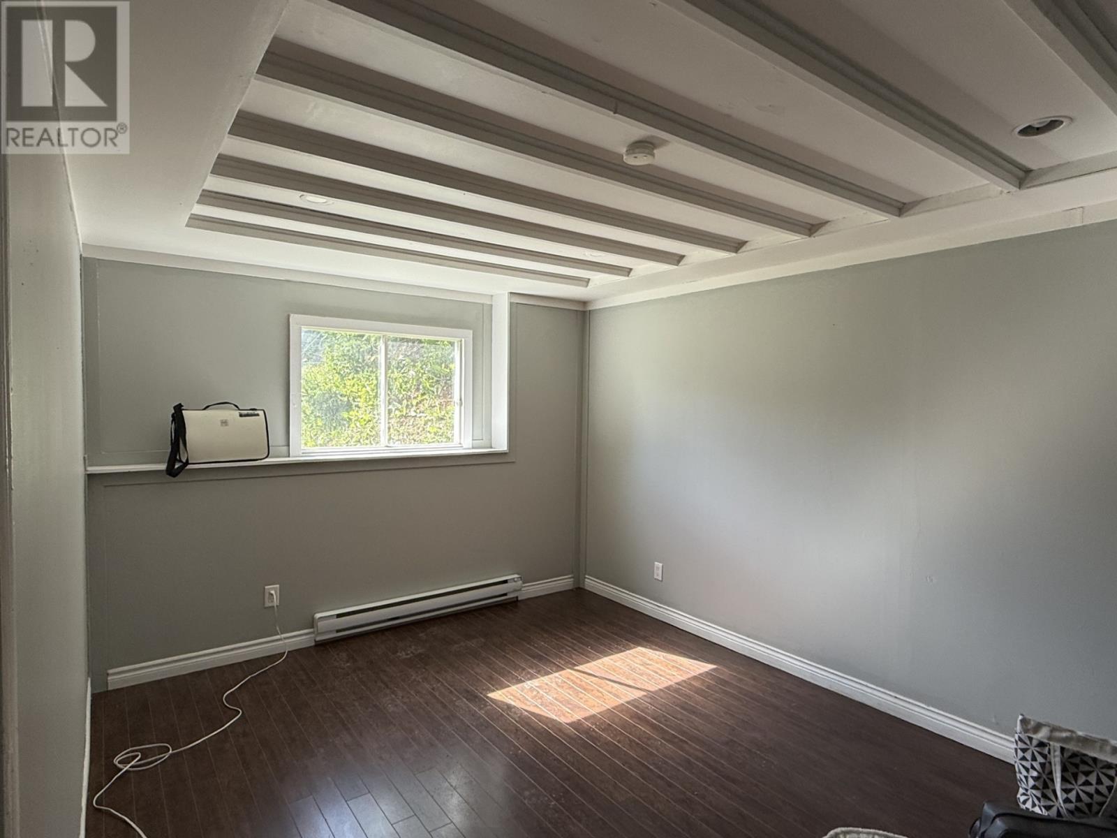 10 Atlantic Street Property Photo 32